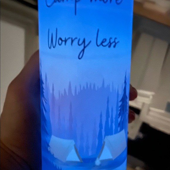 Color changing tumblers - Picture 7 of 8